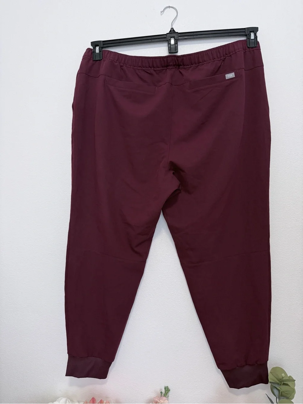 Figs nwot men’s
